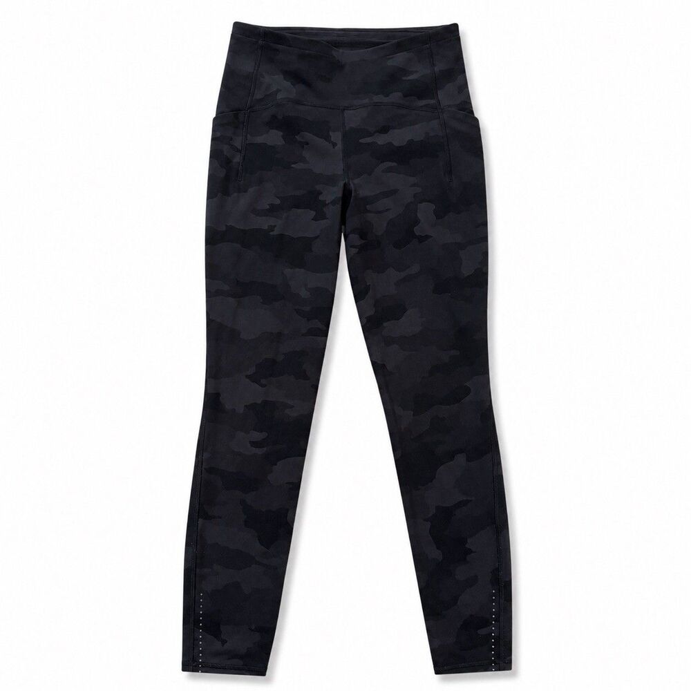 Lululemon Fast & Free High-Rise Tight Size 4 Black Camo Nulux MSRP $128